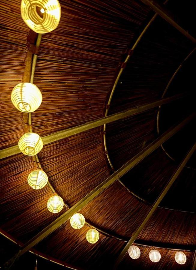 A Baleia, Bungalow De Charme アルジェズール エクステリア 写真